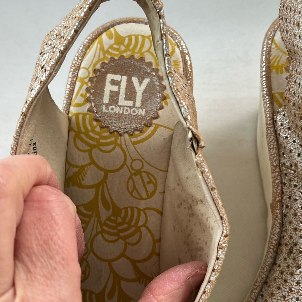Fly London Yazu #736 size 41